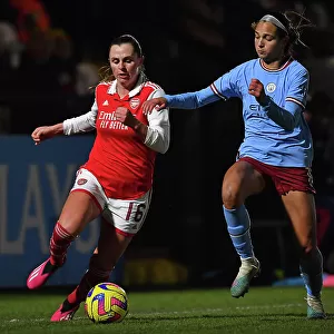 Arsenal vs Manchester City - FA Women's Continental Tyres League Cup Semi-Final: Intense Battle Between Noelle Maritz and Deyna Castellanos