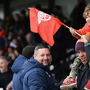 Arsenal vs Manchester City: Passionate Arsenal Fans at the FA Women's Super League Match