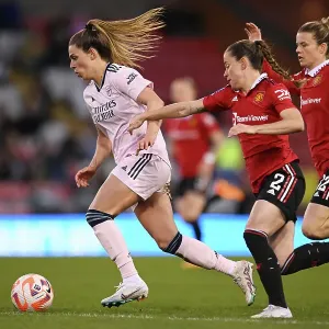 Arsenal vs Manchester United - Barclays Women's Super League Showdown: Gio Queiroz in Action Arsenal vs Manchester United - Barclays Women's Super League Showdown: Gio Queiroz in Action