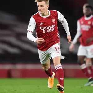 Arsenal vs Manchester United: A Ghostly Clash at Empty Emirates Stadium (2020-21)