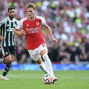Arsenal vs Manchester United: Martin Odegaard Shines in the 2023-24 Premier League Clash at Emirates Stadium