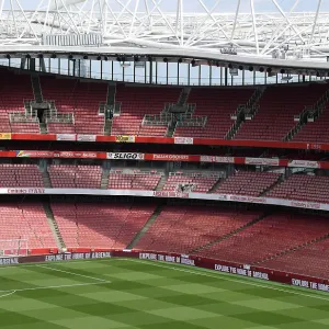 Arsenal vs Manchester United: Premier League Showdown at Emirates Stadium (2023-24) Arsenal vs Manchester United: Premier League Showdown at Emirates Stadium (2023-24)