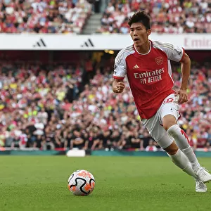 Arsenal vs Manchester United: Tomiyasu in Action at the Emirates Stadium (2023-24)
