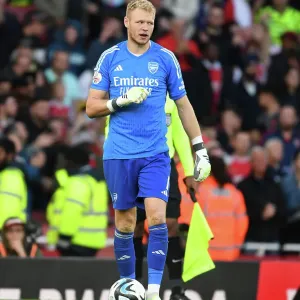 Arsenal vs AS Monaco: Emirates Cup Clash - Aaron Ramsdale in Action (2023-24) Arsenal vs AS Monaco: Emirates Cup Clash - Aaron Ramsdale in Action (2023-24)