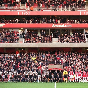 Arsenal vs. Newcastle: The FA Premiership Showdown at Emirates Stadium, 18/11/06