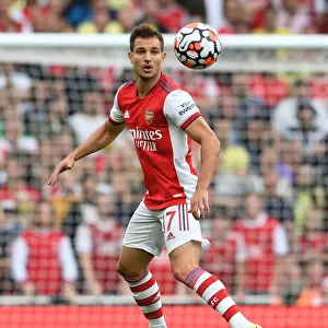 Arsenal vs Norwich City: Cedric Soares in Action at the Emirates Stadium (Premier League 2021-22)