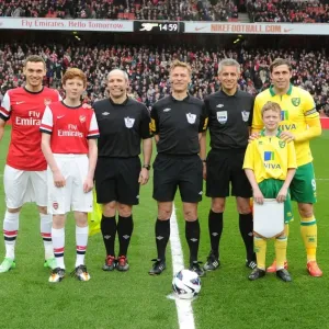 Arsenal vs Norwich City: Premier League Showdown at Emirates Stadium (2012-13) Arsenal vs Norwich City: Premier League Showdown at Emirates Stadium (2012-13)