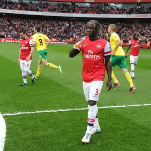 Arsenal vs Norwich City: Premier League Showdown at Emirates Stadium, London (April 2013) Arsenal vs Norwich City: Premier League Showdown at Emirates Stadium, London (April 2013)