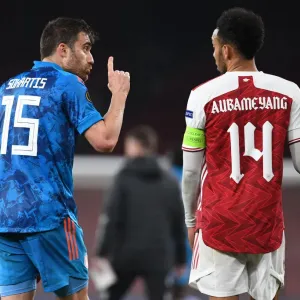 Arsenal vs Olympiacos: Aubameyang and Sokratis Clash in Empty Europa League Match Arsenal vs Olympiacos: Aubameyang and Sokratis Clash in Empty Europa League Match