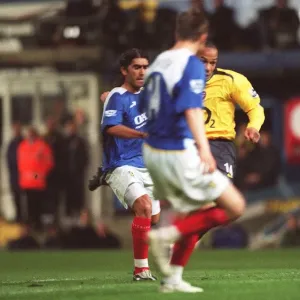Arsenal vs. Portsmouth: 1-1 Draw at Fratton Park, FA Premiership, 2006 Arsenal vs. Portsmouth: 1-1 Draw at Fratton Park, FA Premiership, 2006