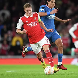 Arsenal vs PSV Eindhoven: Martin Odegaard Clashes with Erick Gutierrez in Europa League Showdown