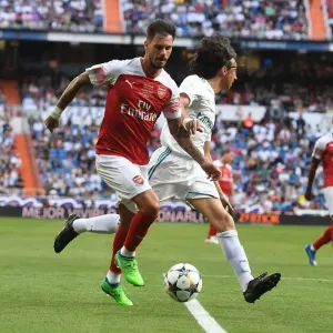 Print of Arsenal vs. Real Madrid Legends Match at Bernabeu Stadium Print of Arsenal vs. Real Madrid Legends Match at Bernabeu Stadium
