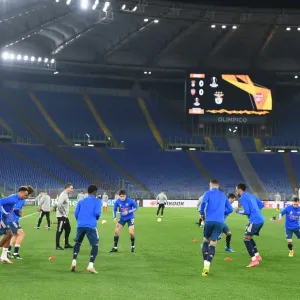 Arsenal vs. SL Benfica: Europa League Showdown at Stadio Olimpico, Rome, 2021 Arsenal vs. SL Benfica: Europa League Showdown at Stadio Olimpico, Rome, 2021