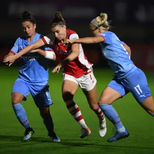 Arsenal vs Slavia Prague: UEFA Women's Champions League Showdown - Steph Catley Faces Off Arsenal vs Slavia Prague: UEFA Women's Champions League Showdown - Steph Catley Faces Off