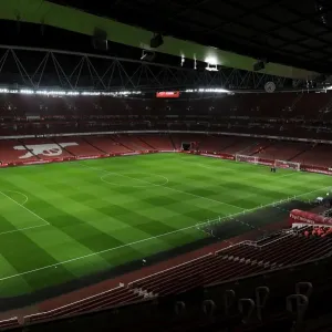 Arsenal vs. Southampton: Premier League Clash at Emirates Stadium (2014-15)