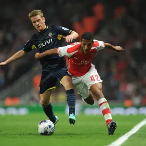 Arsenal vs Southampton: Tense Battle - Hayden vs Davis (Capital One Cup 2014/15) Arsenal vs Southampton: Tense Battle - Hayden vs Davis (Capital One Cup 2014/15)