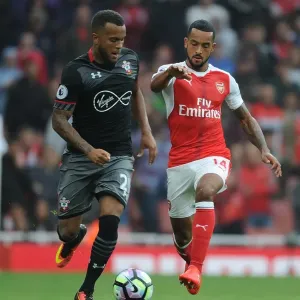 Arsenal vs Southampton: Walcott vs Bertrand - Premier League Battle at Emirates Stadium