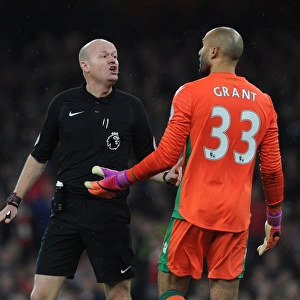 Arsenal vs Stoke City: Referee Lee Mason Speaks with Lee Grant during Premier League Clash