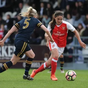 Arsenal vs. Tottenham: A Battle in the FA Cup - Van de Donk vs. McLean
