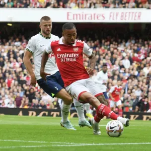 Arsenal vs. Tottenham: Clash of the London Rivals in the Premier League (2022-23)