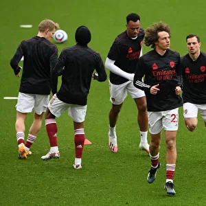 Arsenal vs. Tottenham: David Luiz Warming Up Ahead of Premier League Clash at Emirates Stadium