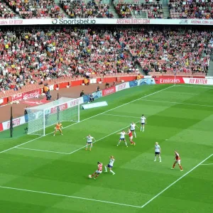 Arsenal vs. Tottenham: FA Womens Super League Showdown at Emirates Stadium (2022-23) Arsenal vs. Tottenham: FA Womens Super League Showdown at Emirates Stadium (2022-23)