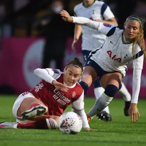 Arsenal vs. Tottenham: A Fierce FA Cup Battle at Meadow Park Arsenal vs. Tottenham: A Fierce FA Cup Battle at Meadow Park