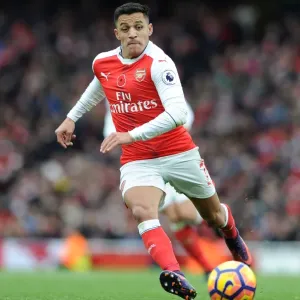 Arsenal vs. Tottenham: The Intense Battle of the North London Derby (2016-17)