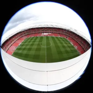 Arsenal vs Valencia: UEFA Europa League Semi-Final First Leg at Emirates Stadium