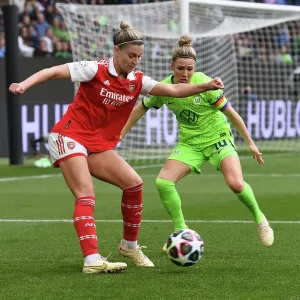 Arsenal vs. VfL Wolfsburg: A UEFA Women's Champions League Semifinal Showdown