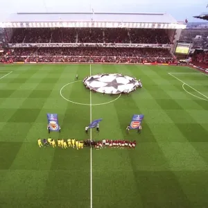 Arsenal vs Villarreal: Semi-Final Showdown at Legendary Highbury - UEFA Champions League, 19th April 2006