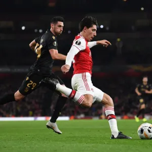 Arsenal vs. Vitoria Guimaraes: Hector Bellerin Clashes in UEFA Europa League Group F Arsenal vs. Vitoria Guimaraes: Hector Bellerin Clashes in UEFA Europa League Group F