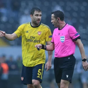 Arsenal vs Vitoria Guimaraes: UEFA Europa League Battle in Portugal, November 2019 Arsenal vs Vitoria Guimaraes: UEFA Europa League Battle in Portugal, November 2019