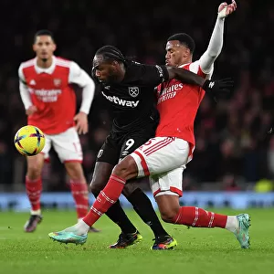 Arsenal vs. West Ham: Gabriel Magalhaes Faces Off Against Michail Antonio in Premier League Clash