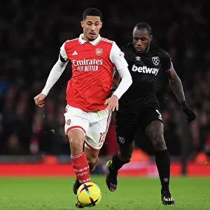 Arsenal vs. West Ham: Saliba vs. Antonio - A Premier League Showdown (December 2022)
