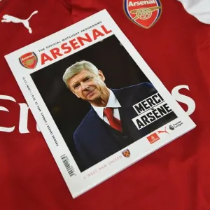 Arsenal vs. West Ham United Matchday Programme (2017-18): Emirates Stadium Arsenal vs. West Ham United Matchday Programme (2017-18): Emirates Stadium