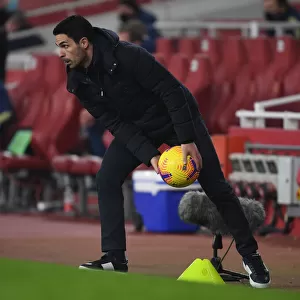 Arsenal vs. Wolverhampton Wanderers: Mikel Arteta Leads Empty Emirates Squad (2020-21 Premier League)
