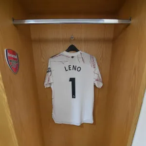 Arsenal vs. Wolverhampton Wanderers: Empty Emirates Stadium (2020-21) - Coronavirus Pandemic Arsenal vs. Wolverhampton Wanderers: Empty Emirates Stadium (2020-21) - Coronavirus Pandemic