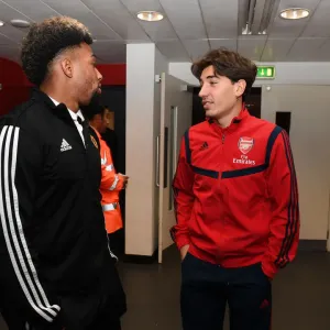 Le match Arsenal contre les Wolves : Conversation pré-match entre Bellerin et Traoré (2019-2020)