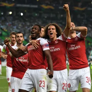 Arsenal: Welbeck and Guendouzi Celebrate Goal Against Sporting Lisbon in Europa League Arsenal: Welbeck and Guendouzi Celebrate Goal Against Sporting Lisbon in Europa League