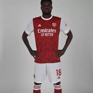 Arsenal Welcomes Thomas Partey at London Colney Training Ground