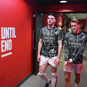 Arsenal & West Ham: Pre-Match Moment at Emirates Stadium (2023-24) Arsenal & West Ham: Pre-Match Moment at Emirates Stadium (2023-24)