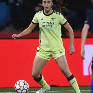 Arsenal WFC in Action against HB Koge in UEFA Women's Champions League