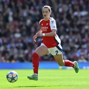 Arsenal WFC v Olympique Lyonnais - UEFA Women's Champions League Semi Final First Leg
