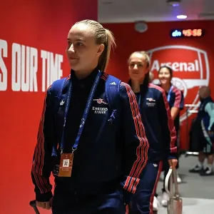 Arsenal WFC v Olympique Lyonnais - UEFA Women's Champions League Semi Final First Leg