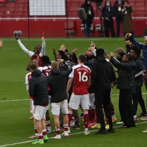 Arsenal Win Premier League: David Luiz and Team Celebrate Title Triumph Over Brighton & Hove Albion Arsenal Win Premier League: David Luiz and Team Celebrate Title Triumph Over Brighton & Hove Albion