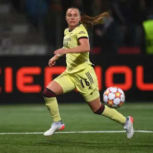 Arsenal Women in Action: UEFA Champions League Clash against HB Koge