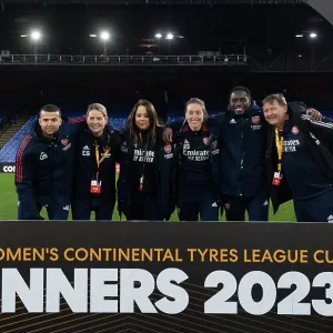 Arsenal Women Celebrate Conti Cup Final Triumph over Chelsea