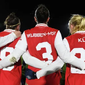 Arsenal Women Celebrate FA WSL Cup Triumph Over Aston Villa