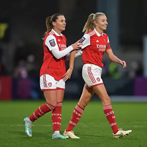 Arsenal Women Celebrate FA WSL Victory: Noelle Maritz and Leah Williamson Rejoice after Win against Everton FC